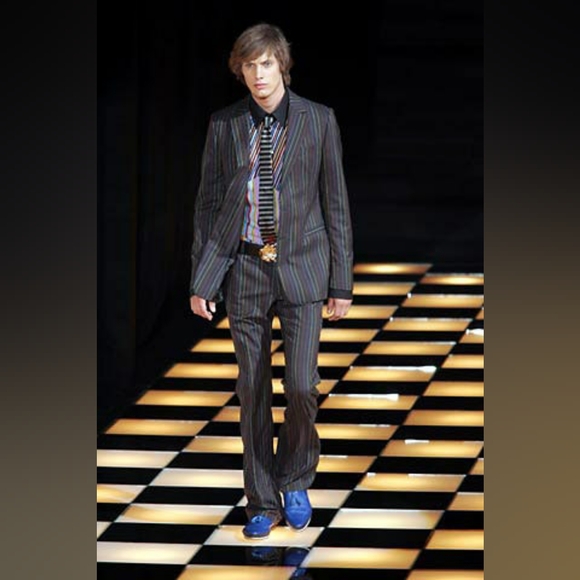 Versus Versace | Vintage Button-down Shirt - Picture 10 of 10